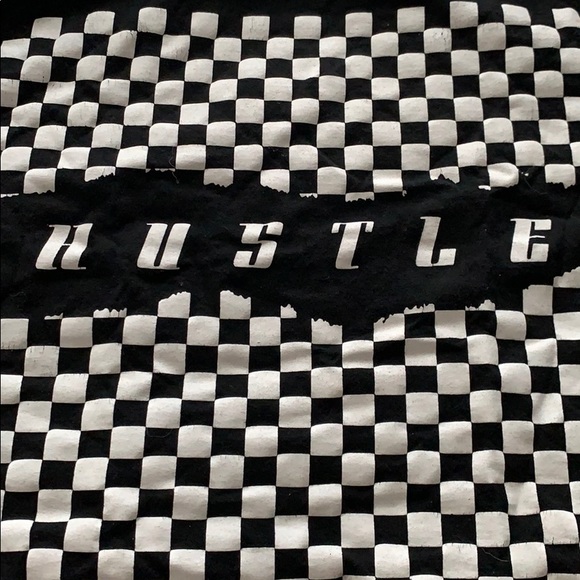 Hustle crop top - Picture 2 of 3